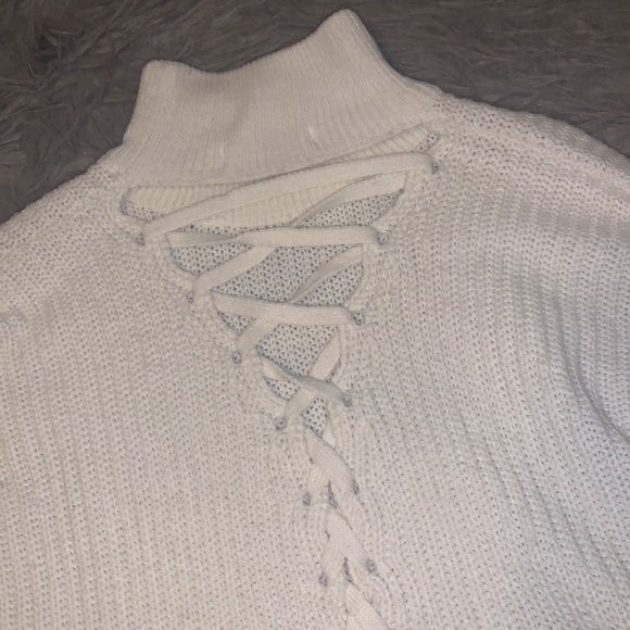 Cream colored sweater - Picture 4 of 4